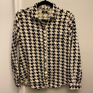 EUC Urban Outfitters Houndstooth Button-Up Flannel Shirt